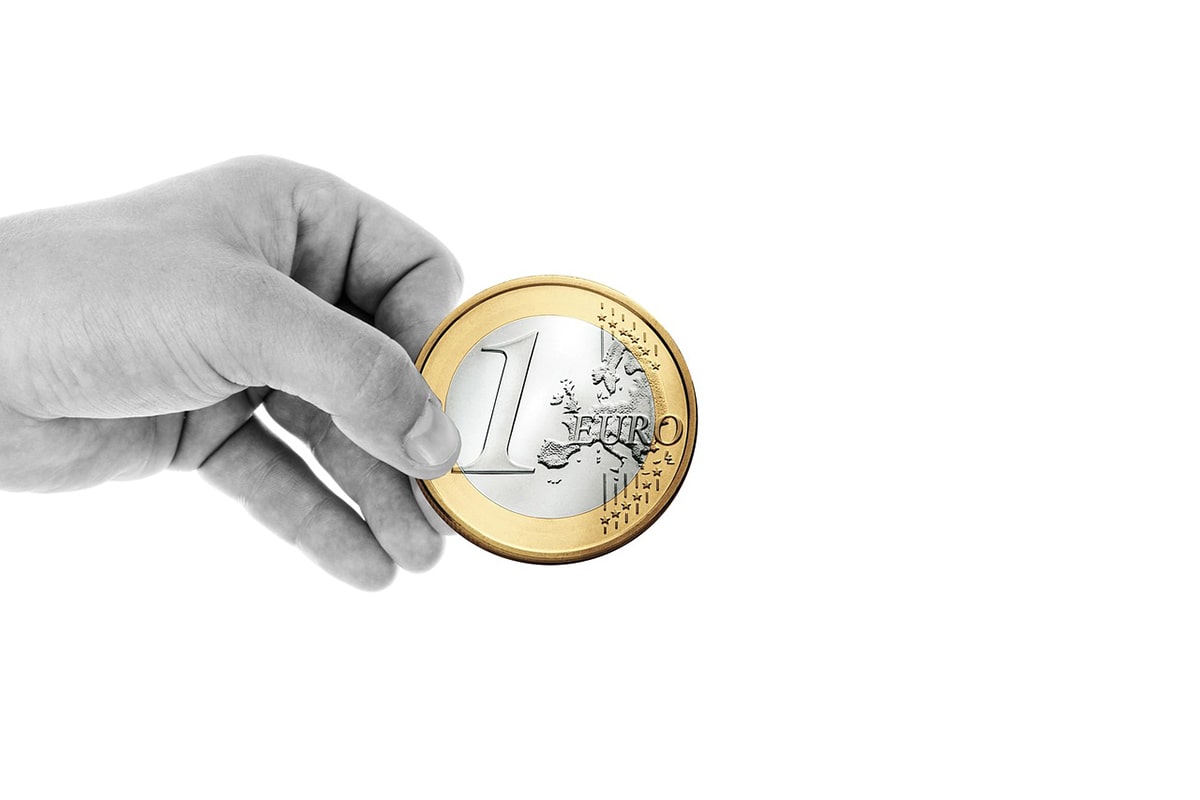 come aprire un negozio tutto un euro