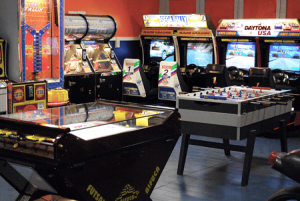 aprire una sala giochi