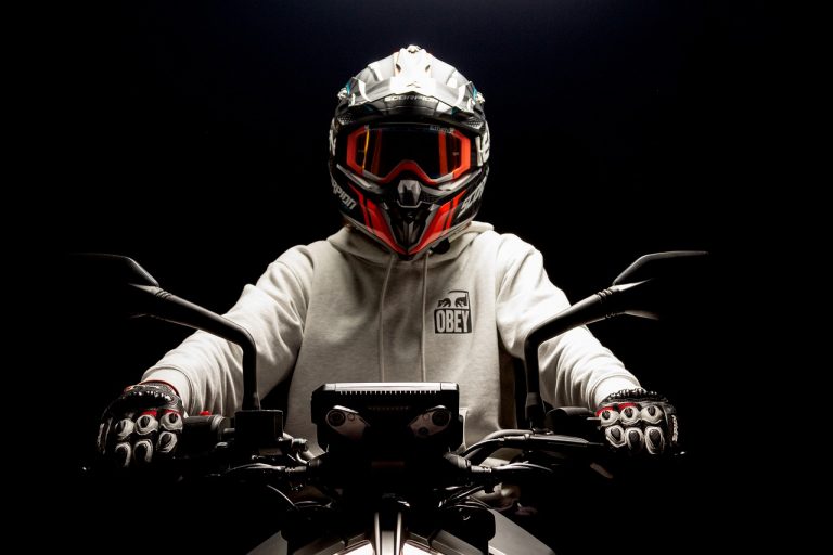 negozio abbigliamento moto