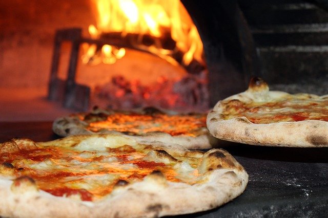 come aprire una pizzeria napoletana
